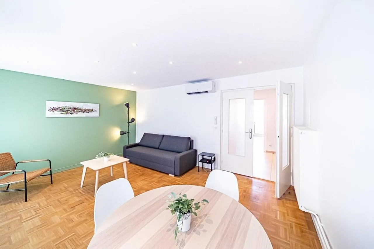 Le Pressense 4 Pers Balcon-Metro Republique Apartment Villeurbanne